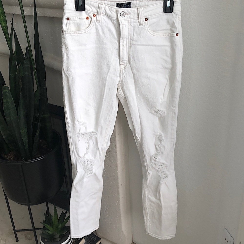 A&F White Skinny Jeans